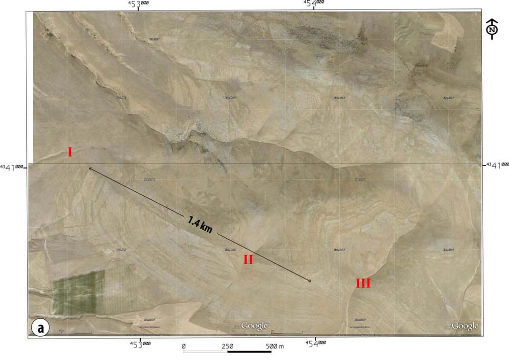 100 Şekil 5.17: Mangaldağı Fayının uydu görüntüsü. Yaklaşık 1.4 km lik atım gözlenmektedir. Konum için Şekil 5.