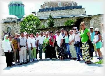 ULU CAMI (geamie nou construită ) din Bursa. Printre scrierile lui importante amintim MEVLID-I ŞERIF pe care a scris-o în anul 1409 la vârsta de 58 de ani.