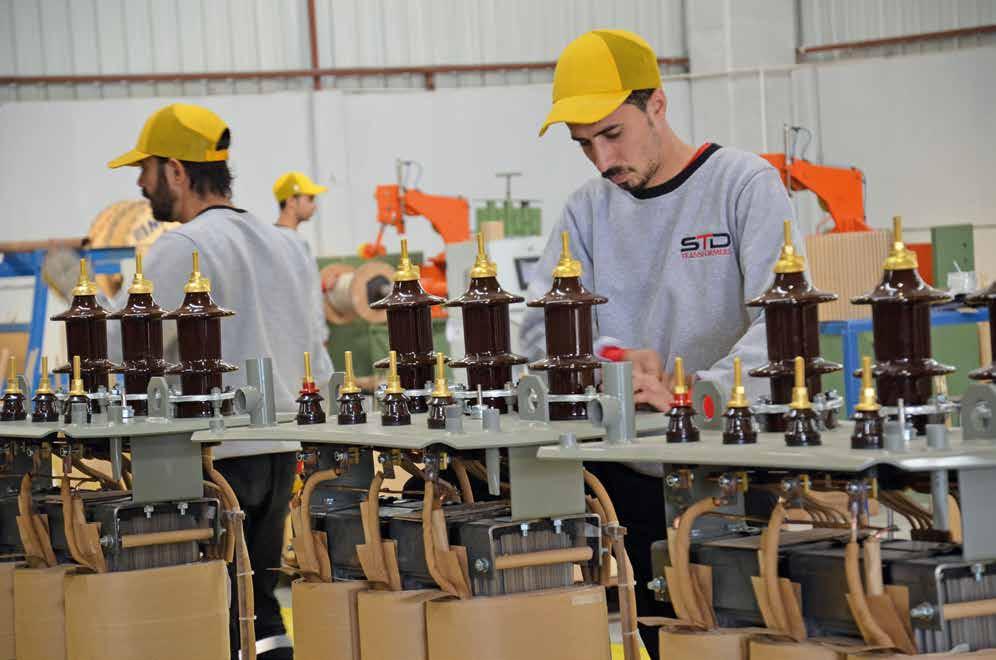 Production Process Üretim Süreci STD Transformers are manufactured to provide a high quality and reliable transformer to the end user.