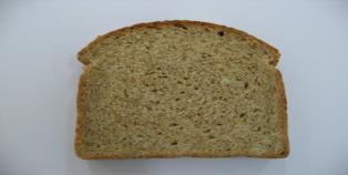Raf ömrü çalıģması sonunda 3. günde ekmekte dokusal olarak bayatlama gözlemlendiği gibi ġekil 4.