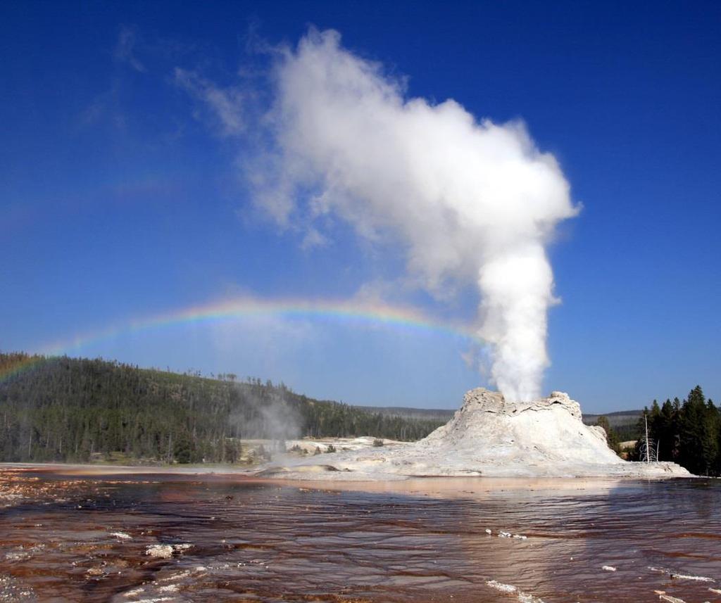 Yellowstone National Park/ Yellowstone Ulusal Parkı/ABD Yellowstone, tüm dünyada bilinen