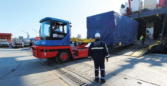 /discharging services via ramp for Ro-Ro vessels with forklifts up to 45 tons capacity.