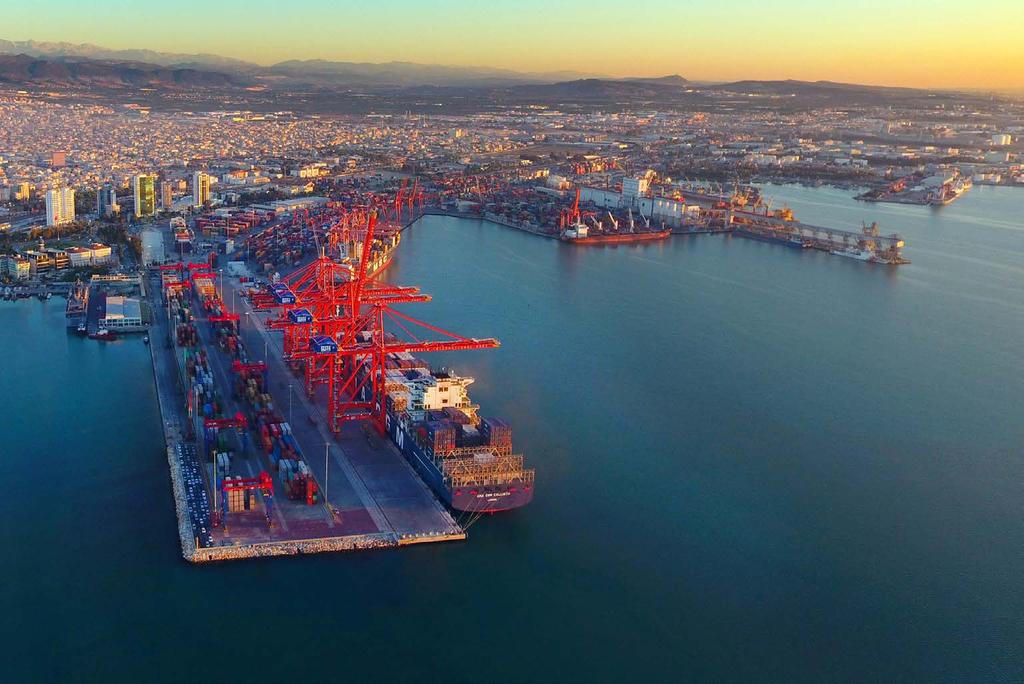 MERSİN ULUSLARARASI LİMANI Türkiye nin İthalat ve İhracatta Lider Limanı Mersin ve Türkiye nin en önemli ekonomik odaklarından biri olan Mersin Uluslararası Limanı, dünyanın en büyük 100 konteyner