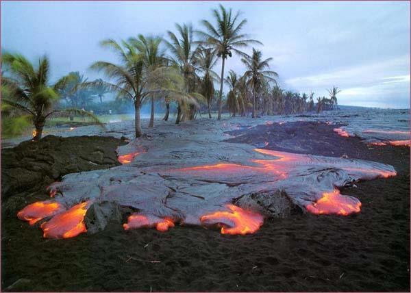 Hawaii Volcanoes National Park/ Hawaii Volkanları Ulusal Parkı ABD http://whc.unesco.