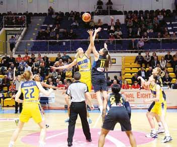 UMMC Ekaterinburg un ABD li forveti Candace Parker final maçının en değerli oyuncusu seçilirken, final maçı sonrası düzenlenen törende ikinci olan Fenerbahçe takımına madalya ve şiltini Türkiye