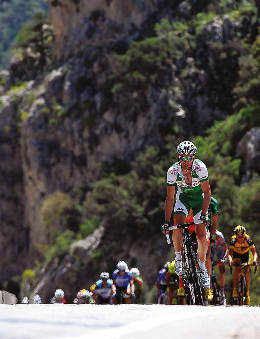 TUR un En Güçlü Pedalı Mustafa Sayar Strongest Pedal of TUR is Mustafa Sayar 21-28 Nisan tarihleri arasında 49 uncusu düzenlenen Uluslararası Cumhurbaşkanlığı Türkiye Bisiklet Turu nu bu yıl çok