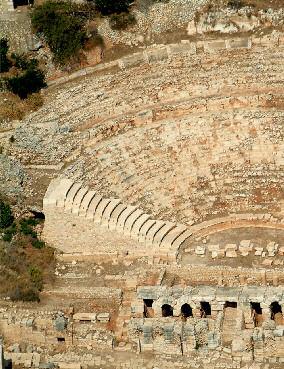 Scavi e Ricerche a Elaiussa Sebaste (Cilicia) Tipologia : Scavo Luogo : Elaiussa Sebaste (Mersin) Anno di Avvio : 1995 Direttore : Prof.