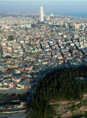 Scavi a Mersin- Yumuktepe: dal Villaggio al Centro Urbano Tipologia : Scavo e restauro Luogo : Mersin Anno di Avvio : 2001 Direttore : Prof.