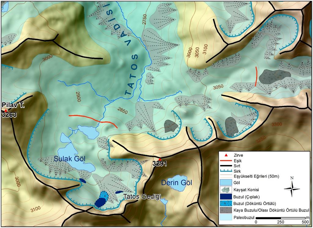 168 Gürcan Gürgen Şekil 4: Tatos Gediği çevresinin glasyal morfoloji haritası Ancak, değinildiği üzere buzulun karla örtülü olmadığı zamanlarda görülebilen çıplak yüzeyi 3100 m ye kadar izlenmekte
