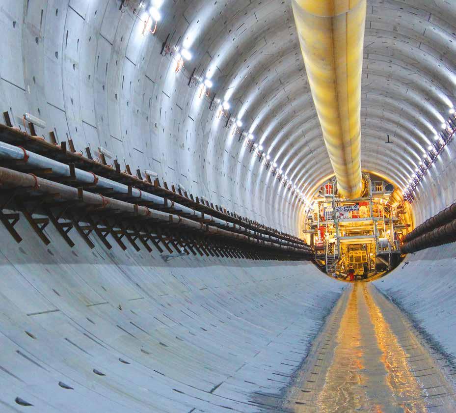 Avrasya Tüneli Projesi (İstanbul Karayolu Tüp Geçişi Projesi), Asya ve Avrupa yakalarını ikinci kez deniz tabanının altından geçen bir karayolu tüneli ile birbirine bağlıyor.