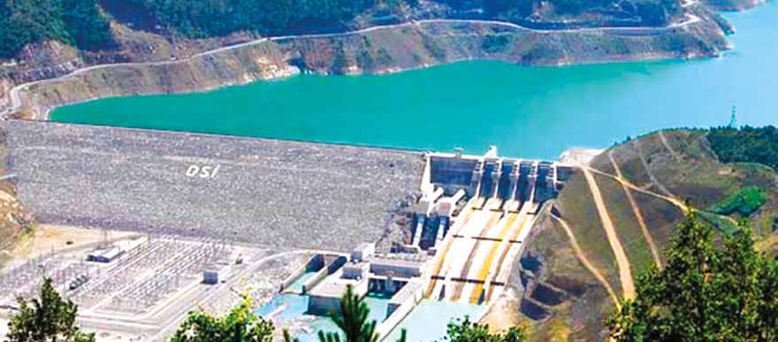 Tokat ilinde, Kelkit Nehri üzerinde kurulmuş olan Akıncı Hidroelektrik Santrali Projesi nin kurulu gücü 100 MW