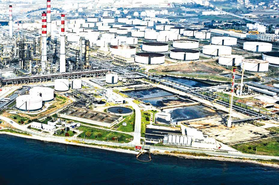 Türkiye Petrol Rafinerileri A.Ş. (TÜPRAŞ), 1983 te Türkiye deki rafinerilerin devlet eliyle tek çatı altında toplanması için kurulan çatı şirkettir.