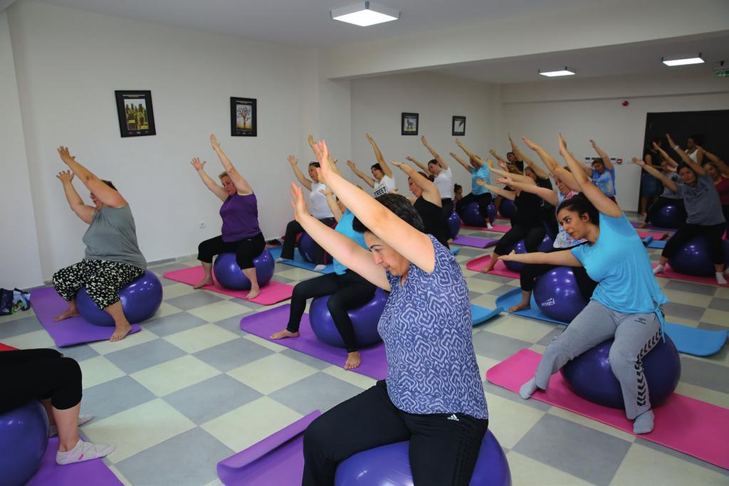 Merkezi Kat ı Kursu, Havuz-Spor Fitness (Üyelikli), Yetişkin Resim,