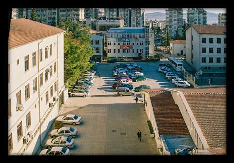 Teknokent ve Üniversite- Kamu-Sanayi İşbirliği Geliştirme Merkezi (ÜSKİM) yer almaktadır. Yerleşkede bugüne kadar 2.