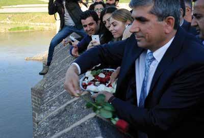İstanbul da yapılanların bir benzerini de Diyarbakır Valisi olan Dr. Reşit Diyarbakırlı Ermenilere uygulamıştır.