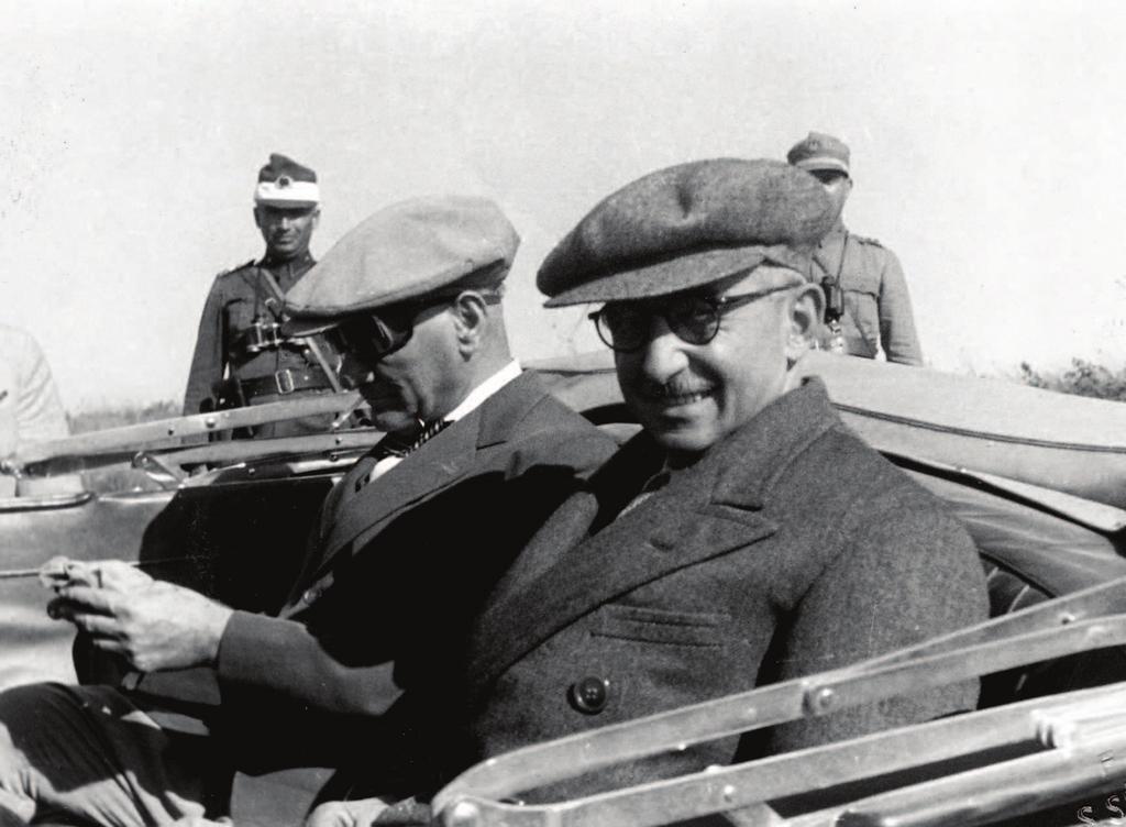 HABERLER Lozan dan Cumhuriyet e İsmet İnönü II İki kader arkadaşı 12 Mustafa Kemal Atatürk ve İsmet İnönü sadece iki silah arkadaşı değil, birbirini tamamlayan iki liderdi.