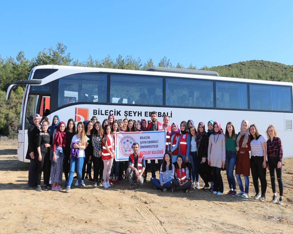 Kulüp öğrencilerimiz, yaptıkları kültürel ve bilimsel toplantılar, geziler ve sosyal sorumluluk faaliyetleri ile bilgi ve birikimlerini geliştirecek başarılı projelere imza atmakta, diğer kurum ve