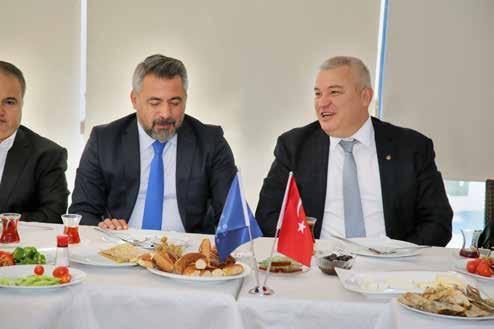 52 ALTSO Başkanı Mehmet Şahin ve ALSMO Başkanı Kerim Gökçeoğlu söz konusu buluşmada işbirliği konularını da masaya yatırdılar.