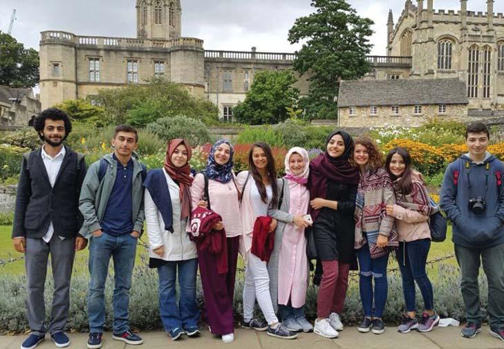 Öğrencilerimizin Yurt Dışı Programları Arapça Hazırlık: Ürdün Programı Üniversitemiz Uluslararası İslam ve Din Bilimleri Fakültesinin Arapça Hazırlık Sınıfı nda altıncı kuru başarıyla tamamlayan
