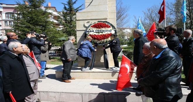 ANKARA'DA ALTUNKÖPRÜ ŞEHİTLERİ ANILDI 30 Mart 2017 Irak Türkleri ve Yardımlaşma Derneği üyeleri, Altunköprü katliamını anmak ve Kerkük'teki Irak Kürt Bölgesel Yönetimi (IKBY) bayrağına tepki