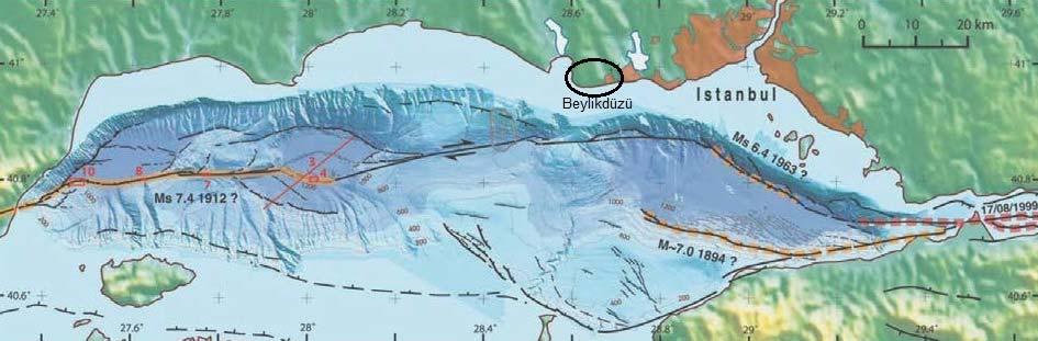 İstanbul ilinde yıkıcı etki yaratacak büyüklükte depremlerin Marmara Denizi'nde bulunan aktif fay sisteminden kaynaklanması beklenmektedir (İstanbul Büyükşehir Belediyesi, 2009, s. 16).