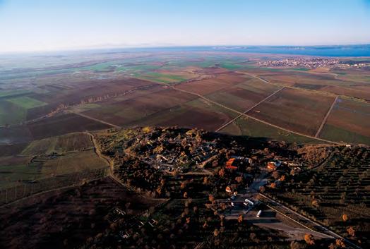 Bu nedenle Uluslararası Troia Yılı algısı, Türkiye Turizminin eskisinden daha güçlü günlerine geçişinde çok önemli bir stratejik iletişim aracı olabilir. 1.