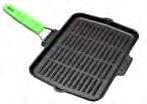 Grill Pan, with wire and silicon handle. Dimension 21x30cm.