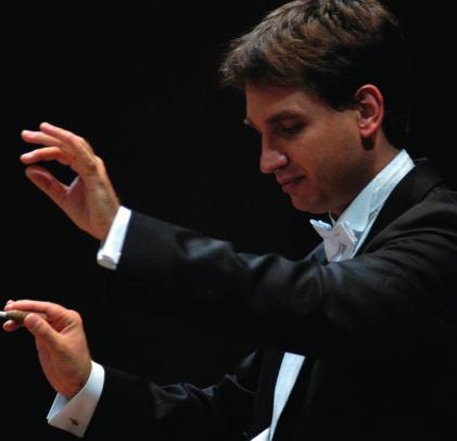 Zsolt Hamar şef conductor Zsolt Hamar 14 yaşında Budapeşte deki Béla Bartók Konservatuvarına kompozisyon öğrencisi olarak kabul edildi. 1987 yılında Franz Liszt Müzik Akademisinde Prof.