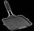 Kenar: 4mm. Description: Grill Pan, with wire and silicon handle. Dimension 21x36cm. Material Thickness: Bottom: 3,6mm. Edges: 3mm. Ürün Tanımı: Izgara Tava, Tel ve Silikon Saplı. Ölçü 21x36cm.