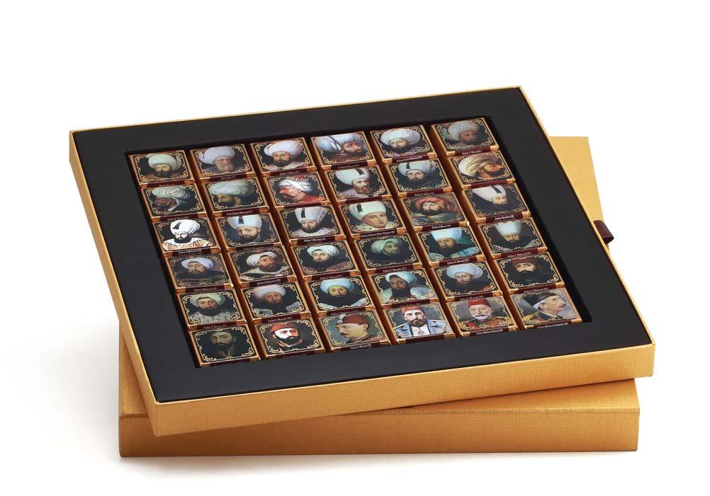 Ottoman Collection Bind Chocolate ın tarihe damgasını vurmuş Osmanlı Padişahlarının resimlerinin yer aldığı koleksiyonda gianduja dolgulu çikolatalarımız sizi tarihin derinliklerine götürecek