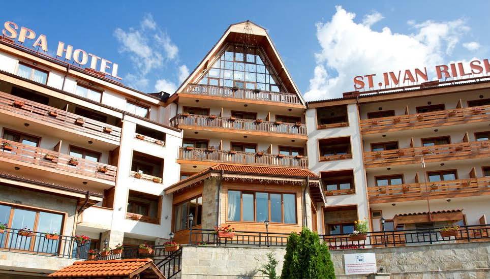 SKI BULGARIA Hotel St. Ivan Rilski SPA & Apartments 4* BANSKO AMPLASARE Complexul este situat in faimoasa statiune Bansko, la 1.5 km de centru si la 800 m distanta de gondola.