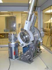 X - Işınları Mikroskobu 1 nm den daha küçük atom ve