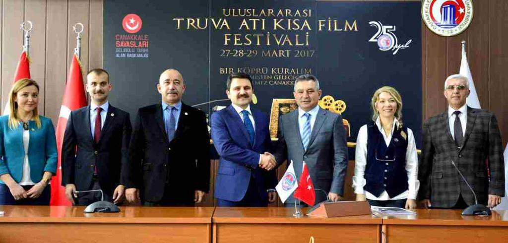 8 9 Ululararaı Truva Atı Kıa Film Fetivali Çanakkale de Bir İlk Çanakkale Onekiz Mart Üniveritei (ÇOMÜ) İletişim Fakültei ile Çanakkale Savaşları Gelibolu Tarihi Alan Başkanlığı işbirliğinde organize