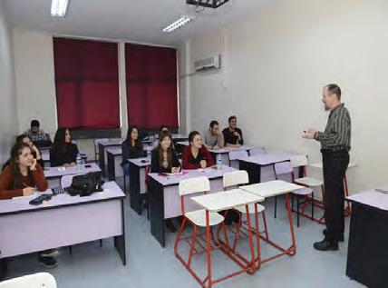 Yaz okuluna katılarak, sınavlarında başarılı olmanız koşuluyla; Notunuzu yükseltebilir, Bir sonraki dönemde alacağınız dersleri, yaz okulunda alıp