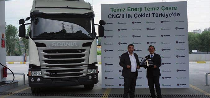 Naturelgaz, Scania dan Türkiye nin ilk CNG li çekicisini aldı Türkiye de CNG (Sıkıştırılmış Doğalgaz) pazarının yaratıcısı ve lideri Naturelgaz, Scania dan Türkiye nin ilk %100 CNG ile çalışan, çevre