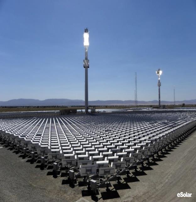 MAS lar Gemasolar da olduğu gibi büyük, tek bir kule ile tasarlanabileceği gibi; esolar tasarımında olduğu gibi birden fazla kule ile de tasarlanabilmektedir, Şekil 2.1 