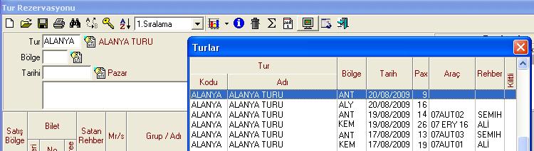 uygulanır. Tur transfer türüne göre fiyat girişi, tur tarifeleri bölümünden yapılmaktadır. Aracın müşterileri otelden alış zamanı Alış Zamanı alanına yazılır.