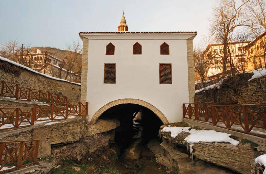 Safranbolu Safranbolu 18. ve 19. yüzyılda yapılmış yaklaşık 2.000 geleneksel Türk evinden 1.500 ü koruma altındadır.