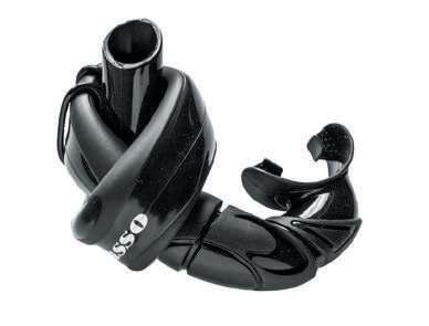 Sualtı Ragbisi Sualtı ragbisinde, çift camlı dalış maskeleri kullanılmaktadır.