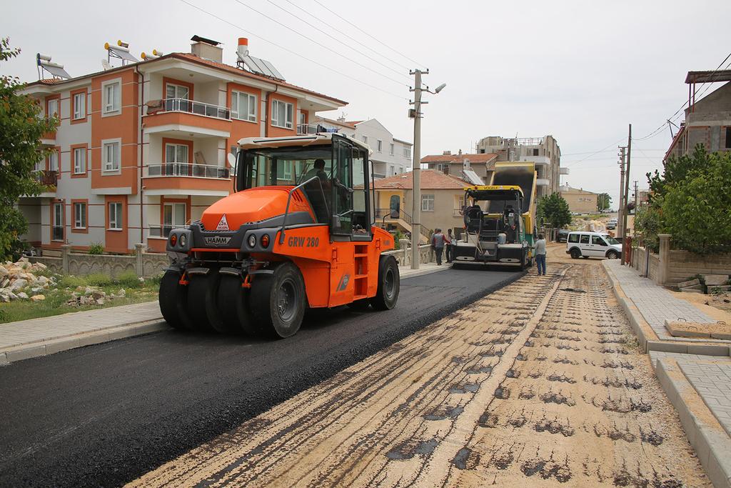 ASFALT ÇALIŞMALARI Alt yapı çalışmalarının tamamlandığı cadde