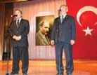 ETKİNLİK 10 Kasım Atatürk ü Anma Günü ve Atatürk Haftası Ulu Önder Gazi Mustafa Kemal Atatürk ün aramızdan ayrılışının 73 üncü yıldönümü münasebetiyle Türkistan da bir program düzenlendi.