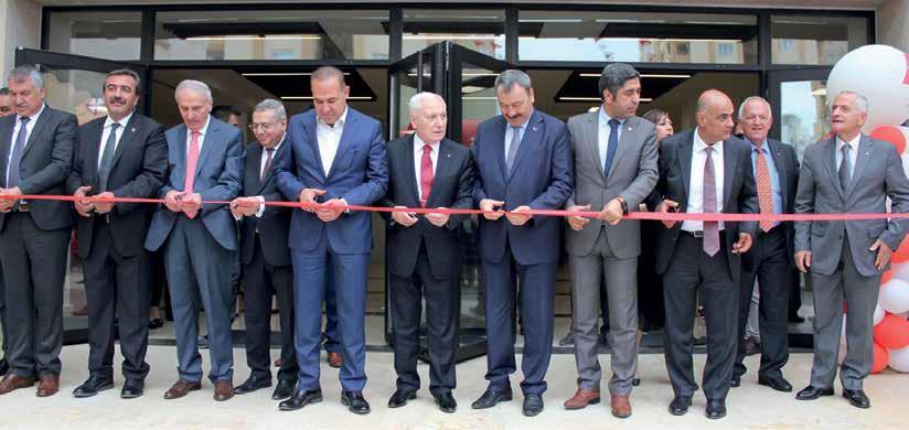 Başkent Üniversitesi Bülteni Sayı 6 Adana Özel Başkent Okulları Anadolu ve Fen lisesi, 780 öğrenci kapasitesine sahip.