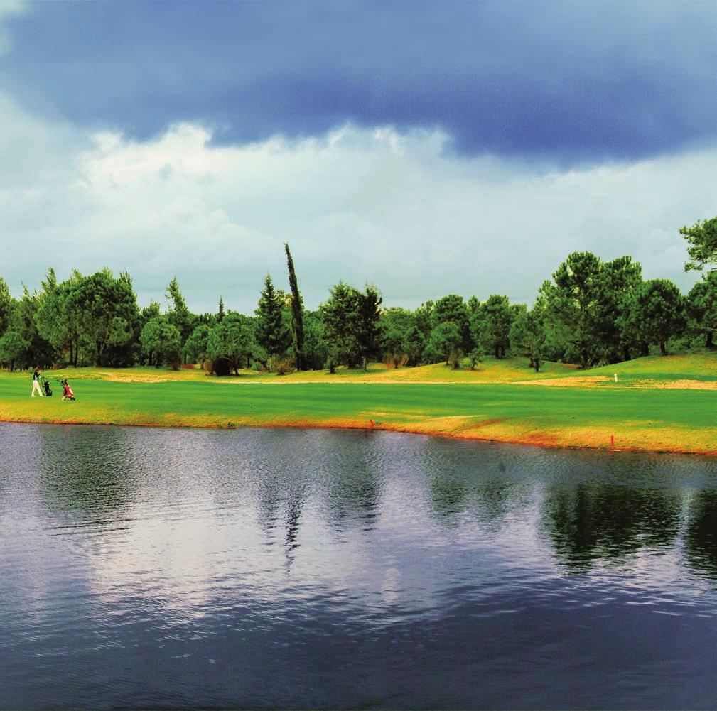 Carya Golf Club Carya Golf Club Carya Golf Club Mavi ve yeşilin uyumunu gözler önüne seren Regnum Carya Golf & Spa Resort un içinde yer alan Carya Golf Club, çam ağaçlarıyla çevrili doğasıyla golf