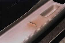 DR - Boya Hasarlı Kaporta Göçük Düzeltme Dış darbeler sonucu araç saç kaporta aksamı üzerinde meydana gelen, boyanın zarar gördüğü, 10 cm çapa kadar ezik, vuruk ve göçüklerin Puntalı Göçük