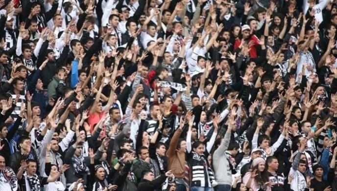 Kombine hatırlatması BJK kombine kart satışı konusunda taraftarları bilgilendirdi.