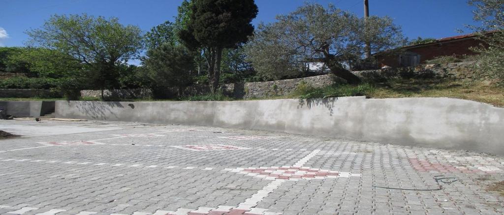 Voleybol saha betonu, çevre iç duvarlarının kaba ve ince sıvası ile
