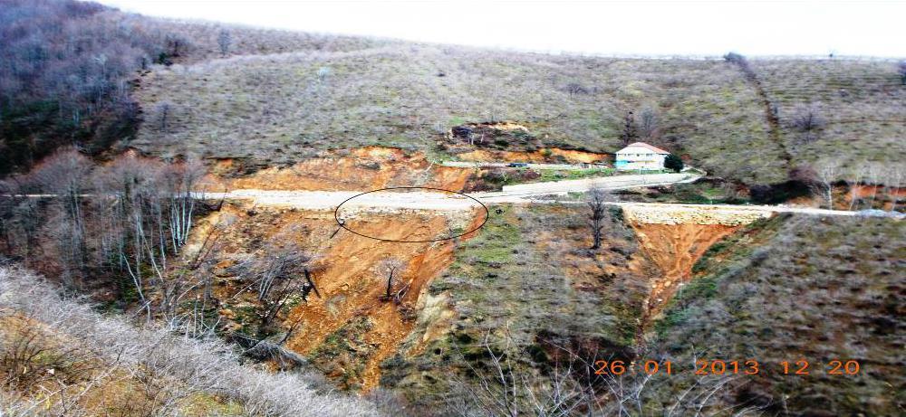 Çalışma alanında 40 m sondaj çalışması yapılmıştır. Ancak kayma ve tansiyon çatlakları oluştuğundan kayma yüzeyinin tespiti için 30 m inklinometre borusu indirilmiştir.