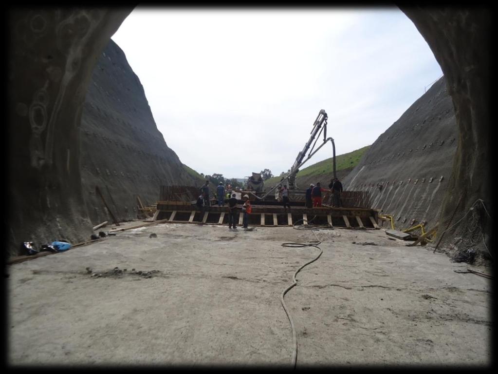 HABERLER THENIA - TIZI OUZOU DEMİRYOLU PROJESİ TADMAIT TÜNELİ Tadmait tünelinde daha önceden 12 metre olarak belirlenen ano boyları Bejaia şantiyemizdeki çelik kalıbın boşa çıkması nedeniyle, bu