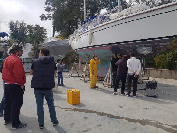 Ankara kurubuz firması tarafından yapılan uygulamaya çekek sahamızda bulunan teknik servis firmaları, marina personeli ve tekne mürettebatları