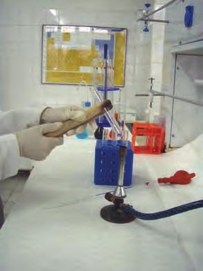 84 Kimya Laboratuvar Teknikleri Deneyde Kullan lacak Kimyasal Madde ve Malzemeler Maddeyi Fiziksel ve Kimyasal Özelliklerinden Yararlanarak Tan ma deneyi için afla- da listesi verilen kimyasal